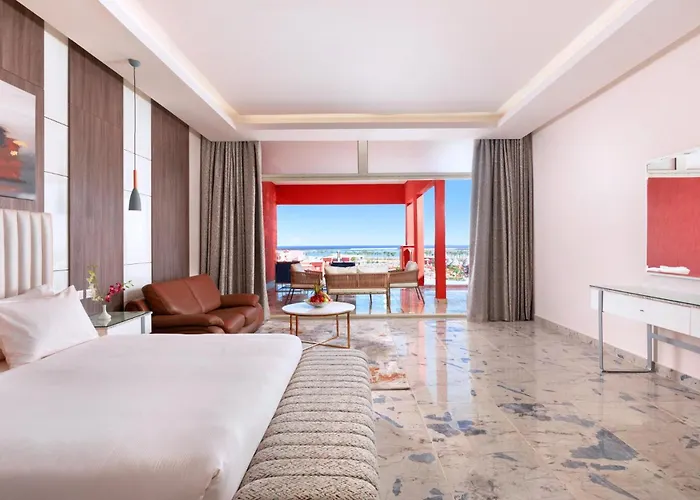 Resort Pickalbatros Laguna Vista Aqua Park 5*